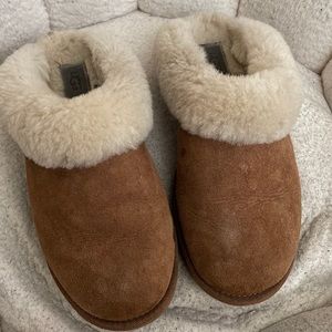 Ugg Slipper Size 8